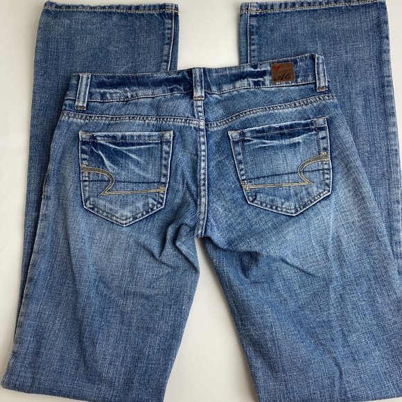 American Eagle Favorite Boyfriend Jeans Size 2L - Picture 14 of 14